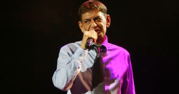 Μιχάλης Ρακιντζής: Βαρύ πένθος για τον τραγουδιστή