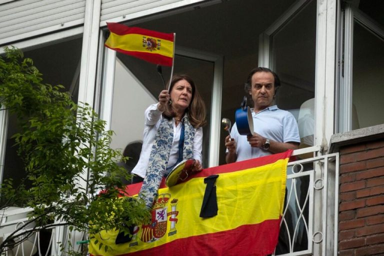 Ισπανία: Το Υπουργικό Συμβούλιο ενέκρινε την αύξηση του κατώτατου μισθού στα 1.134 ευρώ