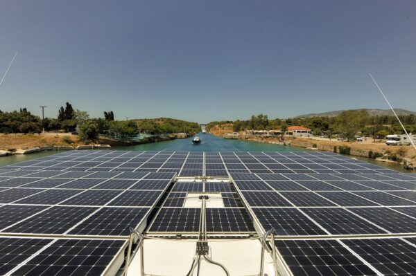 Ομόφωνο “όχι” του Δημοτικού Συμβουλίου του Δ. Θερμαϊκού στον πλωτό φωτοβολταϊκό σταθμό