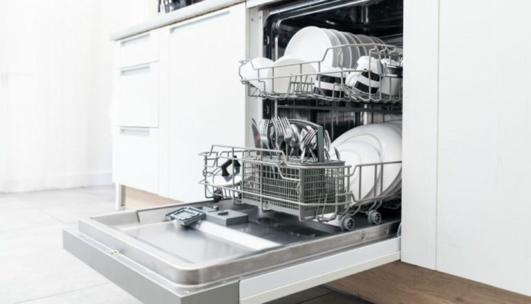 Τι μπορείς να πλύνεις στο πλυντήριο πιάτων (εκτός από πιάτα)
