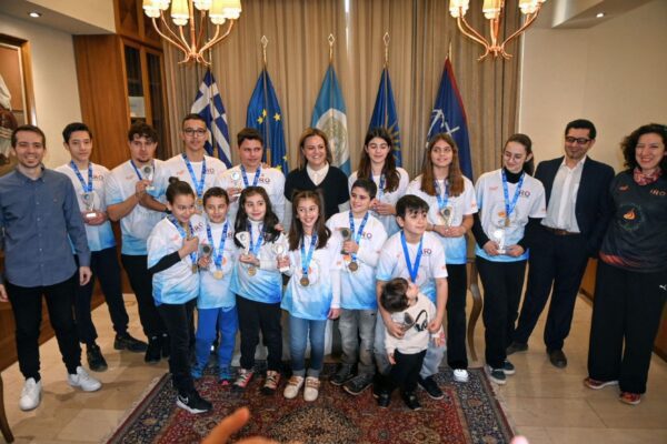 Bράβευση των Σερραίων μαθητών  που διακρίθηκαν στην 25η Διεθνή Ολυμπιάδα Ρομποτικής
