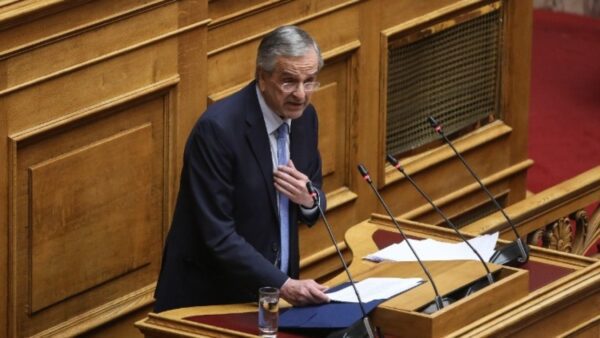 Α. Σαμαράς: Ο γάμος των ομόφυλων ζευγαριών δεν αποτελεί ανθρώπινο δικαίωμα