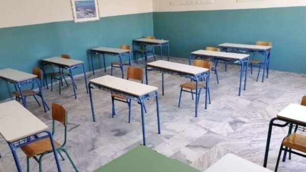Διαδικτυακά τα μαθήματα στο σχολείο της 9χρονης που κατέληξε από στρεπτόκοκκο