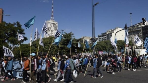 Αργεντινή: Να πάρεις να φας ή να πάρεις φάρμακα, ή όταν η υγεία γίνεται πολυτέλεια