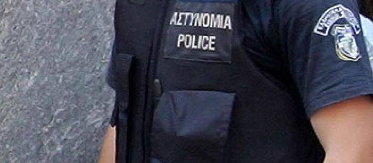 Αστυνομικός στη Θεσσαλονίκη κατηγορείται για διακίνηση ναρκωτικών