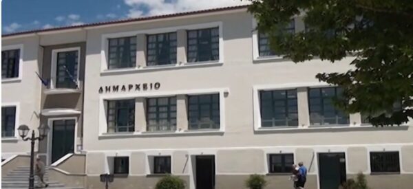 Δήμος Εμμ. Παππά: "Κληθήκαμε να πάρουμε απόφαση για τα φωτοβολταϊκά χωρίς να έχουμε τις απαραίτητες εισηγήσεις - Video