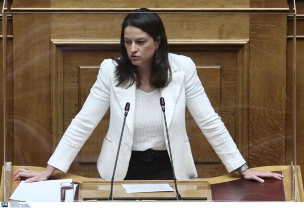 N. Kεραμέως: Το ΥΠΕΣ δεν δίνει στοιχεία επικοινωνίας πολιτών – Καμία σχέση η υπόθεση με την επιστολική ψήφο – Εσωτερικός έλεγχος για τους εκλογικούς καταλόγους