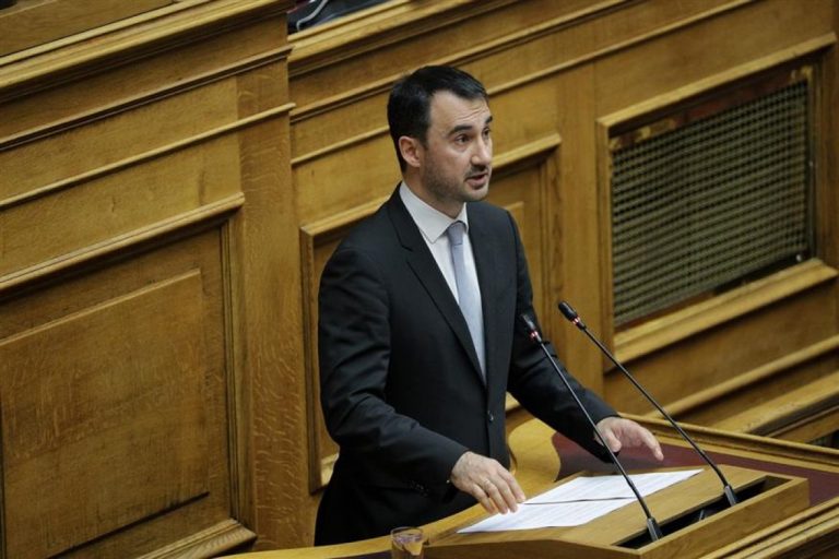 Κάλεσμα Χαρίτση σε ΣΥΡΙΖΑ, ΠΑΣΟΚ, ΚΚΕ και Πλεύση Ελευθερίας για πρόταση δυσπιστίας κατά της κυβέρνησης