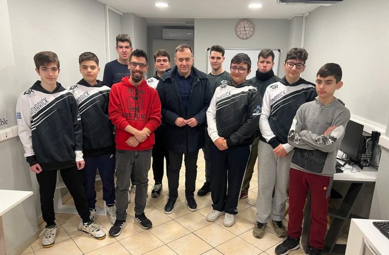 Σέρρες: Την αγωνιστική ομάδα IRONBRICK επισκέφτηκε ο Βουλευτής Τάσος Χατζηβασιλείου