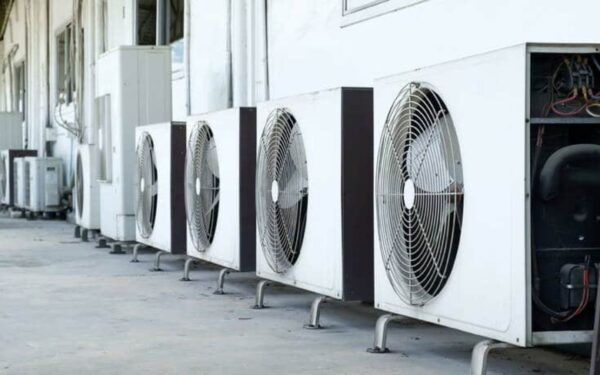 ΥΠΕΝ: Έως τις 15/4 η υποβολή αιτήσεων στο πρόγραμμα «Αλλάζω συσκευή για τις επιχειρήσεις»