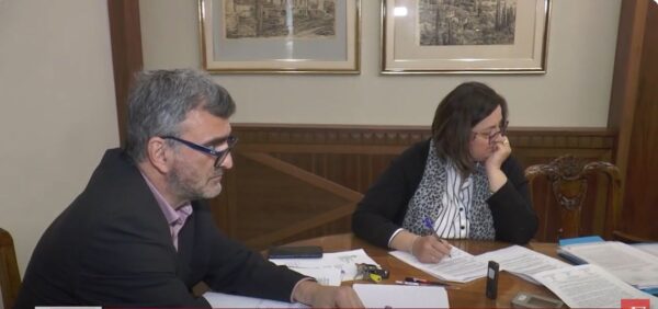 Από την αγορά των Σερρών η προμήθεια υλικών για τον εορτασμός της 25ης Μαρτίου με εντολή της δημάρχου- Video