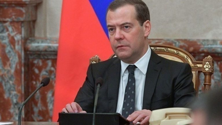 Ντ. Μεντβέντεφ: Η Ρωσία δεν στόχευε την αυτοκινητοπομπή του Ζελένσκι στην Οδησσό