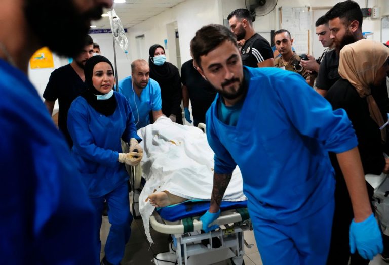 Ερυθρός Σταυρός: Η κλιμάκωση των συγκρούσεων στο Νότιο Λίβανο θέτει σε κίνδυνο τη λειτουργία των νοσοκομείων στην περιοχή