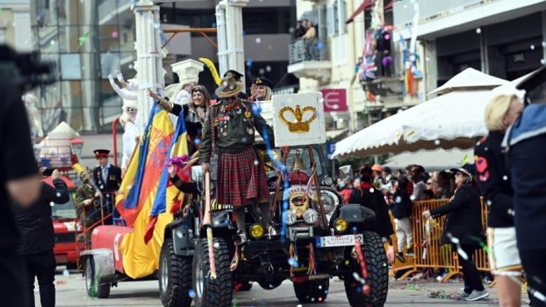 Πάτρα: Με μία εντυπωσιακή τελετή λήξης ολοκληρώθηκαν οι εκδηλώσεις του φετινού καρναβαλιού