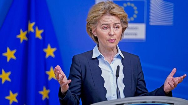Φον ντερ Λάιεν: Ο θαλάσσιος ανθρωπιστικός διάδρομος μπορεί να βοηθήσει στην αύξηση της βοήθειας που φθάνει στη Γάζα