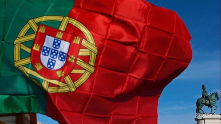 Αμφίρροπες οι σημερινές βουλευτικές εκλογές στην Πορτογαλία
