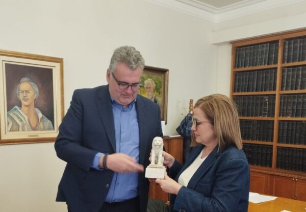 Επίσκεψη της Ευρωβουλευτού Μαρίας Σπυράκη στο Επιμελητήριο Σερρών 