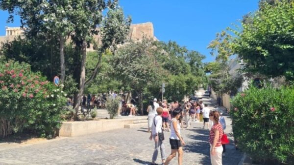 Αυξημένη κατά 16% η τουριστική κίνηση τον Ιανουάριο σύμφωνα με την Τράπεζα της Ελλάδος
