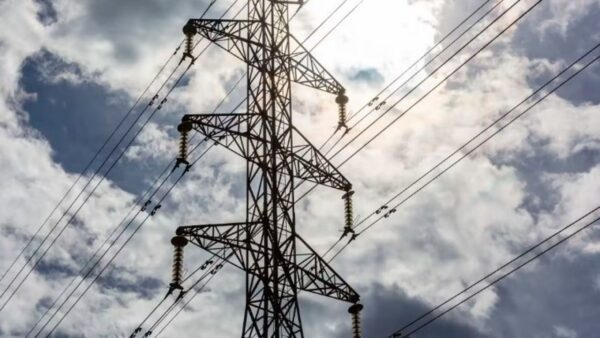 Σταθεροποίηση των τιμολογίων ρεύματος αναμένεται τον Μάιο