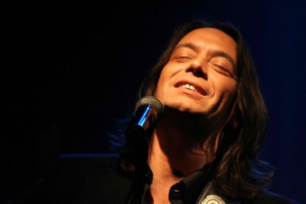 Γιάννης Κότσιρας: «Μου αρέσει να συνεργάζομαι με αυθεντικά λαϊκά πρόσωπα… δεν θα συναντιόμουν ποτέ με τον Αντώνη Ρέμο»