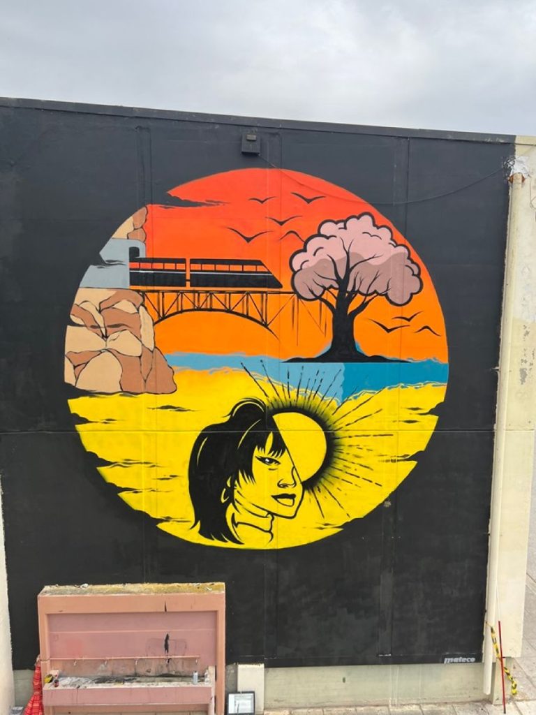  Θεσσαλονίκη: Εντυπωσιακό γκράφιτι στην μνήμη της Κέλλυς Πορφυρίδου και των θυμάτων των Τεμπών στην Καλαμαριά (φωτο) 