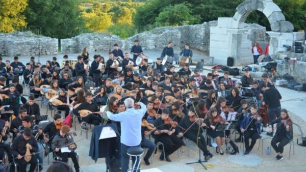 Καβάλα: «Άδοντες καί Ψάλλοντες ἐν τῇ καρδίᾳ…» για τον Απόστολο Παύλο