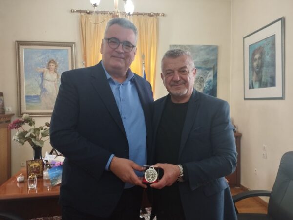 Αθ. Μαλλιαράς: «Πολύτιμοι συνοδοιπόροι οι Δήμοι»- Συνάντηση με τους Δημάρχους Βισαλτίας και Αμφίπολης