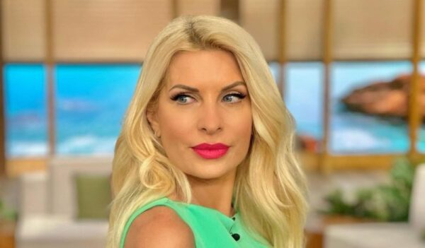 Ελένη Μενεγάκη: Αιφνίδια αποχώρηση – βόμβα από το MEGA