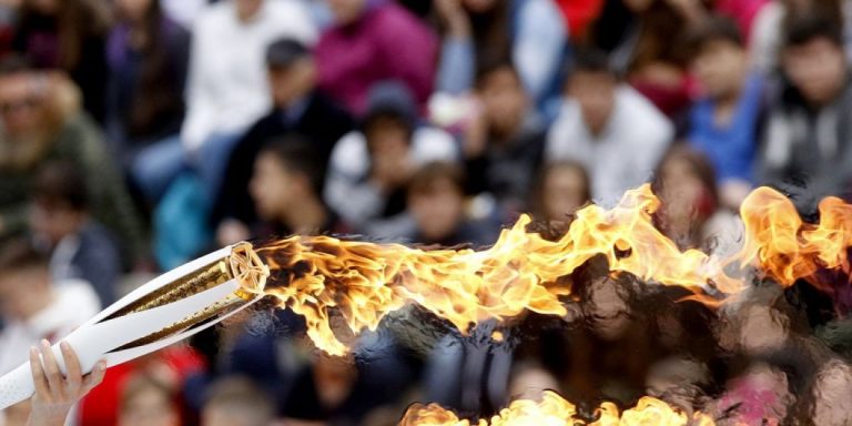 Η Θεσσαλονίκη υποδέχεται την Κυριακή την Ολυμπιακή Φλόγα – Τελευταίος λαμπαδηδρόμος ο Αγγελούδης – Όλο το πρόγραμμα