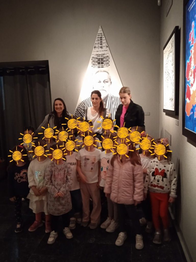 Σέρρες: Λιλιπούτειοι μαθητές επισκέφθηκαν το Μουσείο Σύγχρονης Τέχνης Πινακοθήκη «Κωνσταντίνος Ξενάκης»