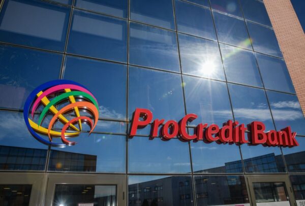 ProCredit Bank: Μάθημα για αρχάριους – Πώς θα μάθουμε να αποταμιεύουμε;