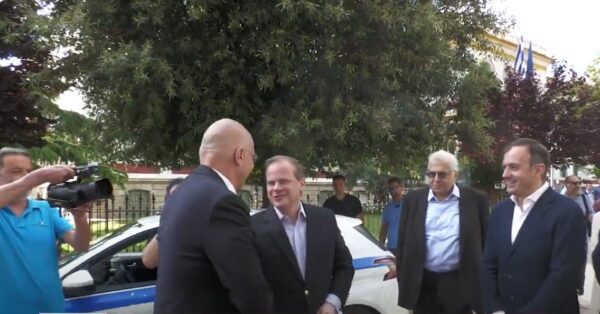 Επίσκεψη Νίκου Δένδια και περιοδεία κλιμακίου της ΝΔ στις Σέρρες- video