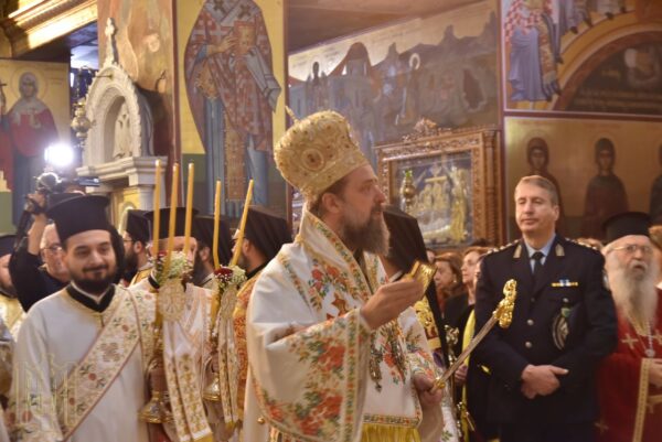 Θεσσαλονίκη: Σε 12 γλώσσες διαβάστηκε απόσπασμα του Αναστάσιμου Ευαγγελίου ανήμερα του Πάσχα (video)