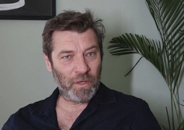 Γιάννης Στάνκογλου: «Πολλοί μου γράφουν ή μου λένε στον δρόμο: λατρεύουμε να σε μισούμε»
