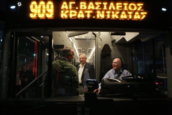 Στους δρόμους της Αθήνας τα νέα ηλεκτρικά λεωφορεία