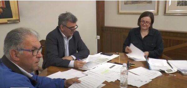 Δήμος Σερρών: Όχι από την δημοτική επιτροπή στη ΔΕΕΠ για παραχώρηση θέσεων στάθμευσης- Video