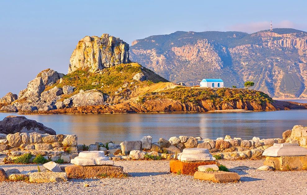 Το ελληνικό νησί που είναι το «πιο ηλιόλουστο μέρος της Ευρώπης για τον Μάιο»