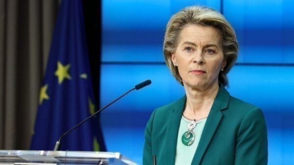 Ούρσουλα φον ντερ Λάιεν: Υψίστης σημασίας ο πλήρης σεβασμός της Συμφωνίας των Πρεσπών