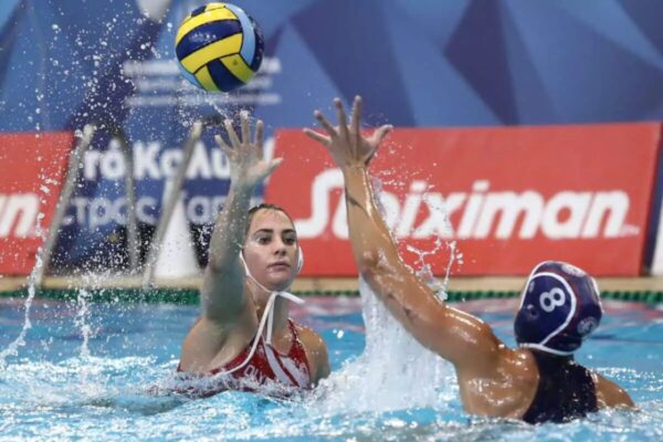 Ολυμπιακός – Βουλιαγμένη 14-5: Με περίπατο το 1-0 στους τελικούς της Α1 Γυναικών στο πόλο