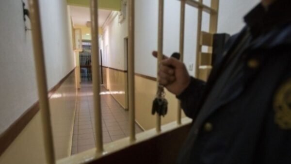 Θεσσαλονίκη: Στη φυλακή οικιακή βοηθός για συνέργεια σε κλοπή χρηματοκιβωτίου με λεία 500.000 ευρώ