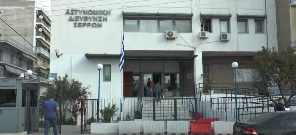 Σέρρες: Σύλληψη δύο ατόμων για κατοχή λαθραίων τσιγάρων