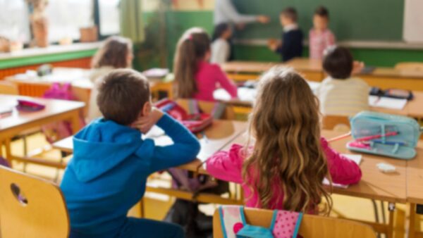 Δημογραφικό: 1 εκατομμύριο λιγότεροι οι Έλληνες το 2050 – Πανελλαδική εκστρατεία ενημέρωσης για τη γονιμότητα