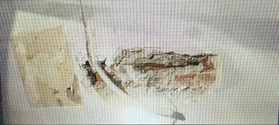  Δείτε φωτογραφίες: Το όπλο που βρέθηκε μέσα σε τοίχο κελιού στις φυλακές Κορυδαλλού 