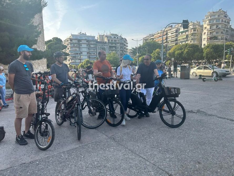  Θεσσαλονίκη: Ποδηλατοβόλτα Αγγελούδη στη νέα παραλία για την παγκόσμια ημέρα ποδηλάτου (video) 