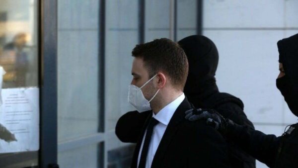 Ο Μπάμπης Αναγνωστόπουλος δίνει Πανελλαδικές – Σε ποια σχολή θέλει να περάσει