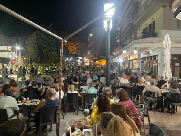 Ολοκληρώθηκε με μεγάλη επιτυχία η 8η Μουσικοχορευτική Βραδιά του Συλλόγου Βλάχων Σιδηροκάστρου