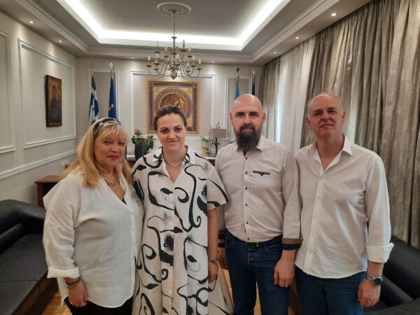 Συνάντηση της Δημάρχου Σερρών με τα μέλη του Εμπορικού Συλλόγου Σερρών
