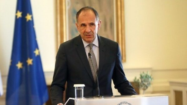 Γ. Γεραπετρίτης: Κατάφωρη παραβίαση της Συμφωνίας των Πρεσπών η απόφαση της πολιτειακής και πολιτικής ηγεσίας της Β.Μακεδονίας να μην χρησιμοποιεί στον δημόσιο λόγο στο εσωτερικό την συνταγματική ονομασία της χώρας