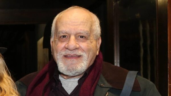 Πέθανε ο ηθοποιός Κωστής Νομικός – Βρέθηκε αναίσθητος στο κέντρο της Αθήνας