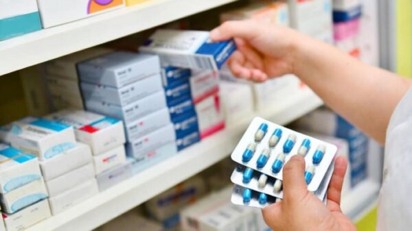 Ο ΕΟΦ έδωσε «πράσινο φως» στην αύξηση έως 360% σε 461 φθηνά φάρμακα – Πόσο θα επιβαρυνθούν οι πολίτες